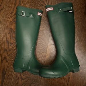 Hunter Forest Green Waterproof Boots